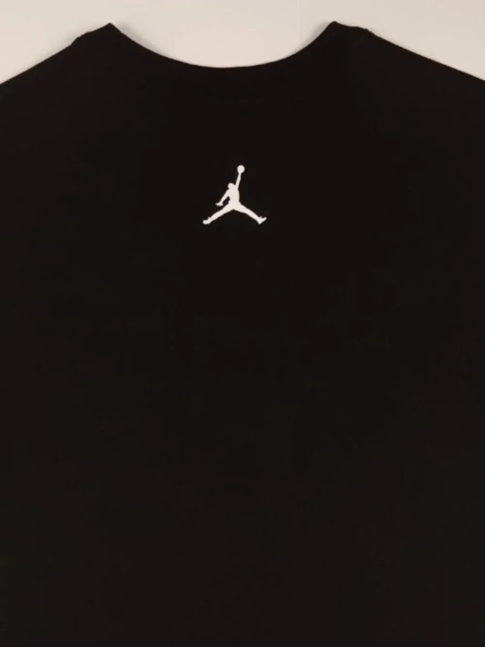 Nike Air Jordan Flight Essentials Graphic Black T Shirt (FN6000 010) Size M